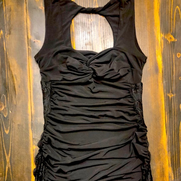 NWOT Maurices STUDIO Y Black Dressy Top w/Ruching & LACE INSERTS down sides SZ S - Picture 5 of 5